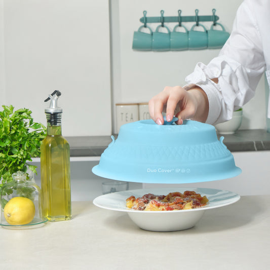 Duo Cover 2.0 microwave cover and steamer. Keep your food warm for longer with this plate cover 