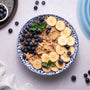 Oatmeal with banana and blueberries cooked with Duo Cover, microwave cover