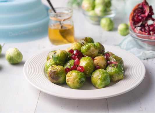 brussel sprouts cooked on the microwave with Duo Cover, reusable and sustainable microwave cover